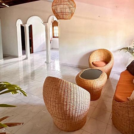 Kida'S Guest House 마타라 외부 사진